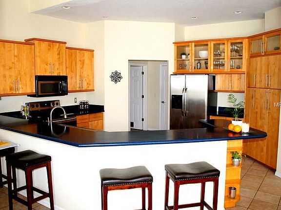 5th image of 4901 Valley Field Dr