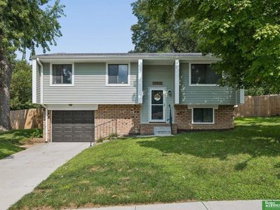 13902 Barretts Cir, Omaha, NE, 68138