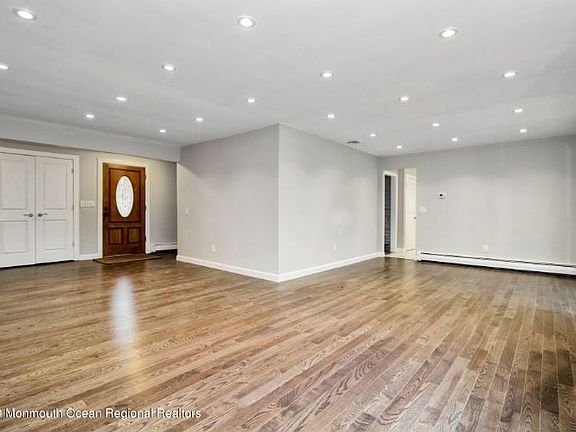4th image of 67 Grand Ave