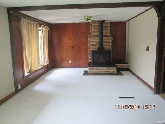 2nd image of 4618 Knobhill Dr
