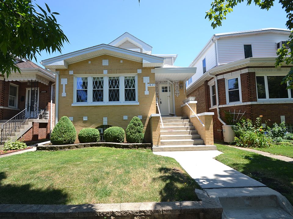 1st image of 2823 N 77th Ave