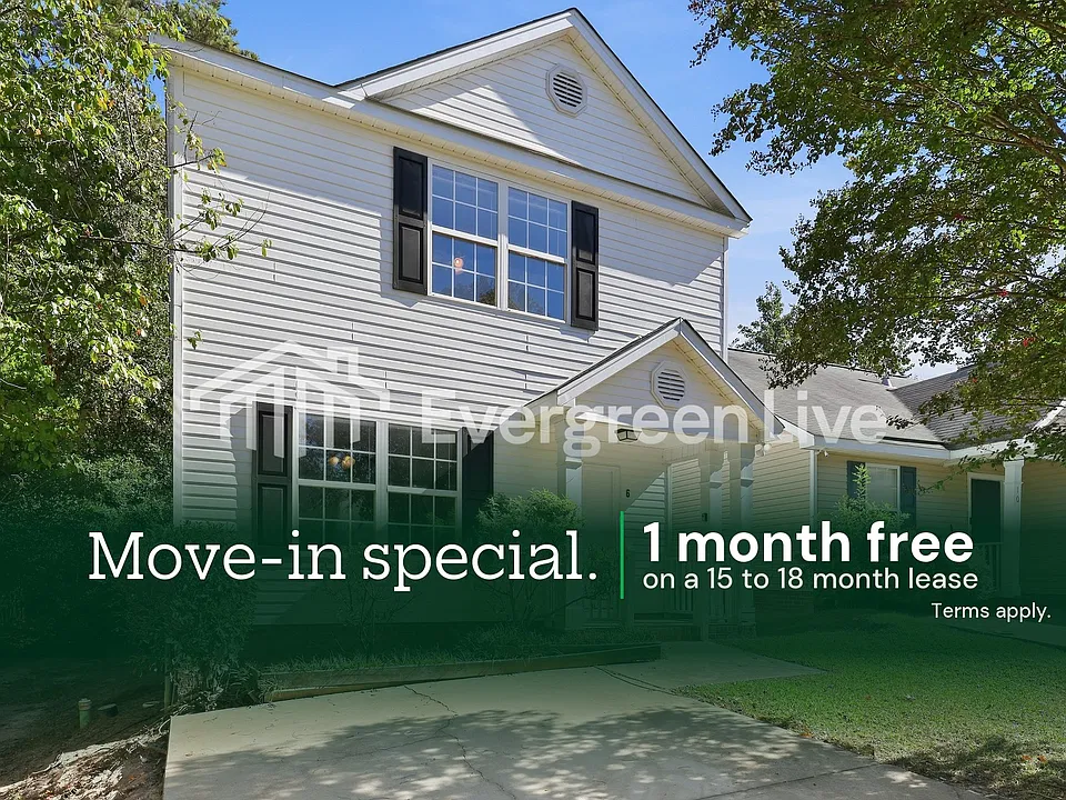 6 Village Ct