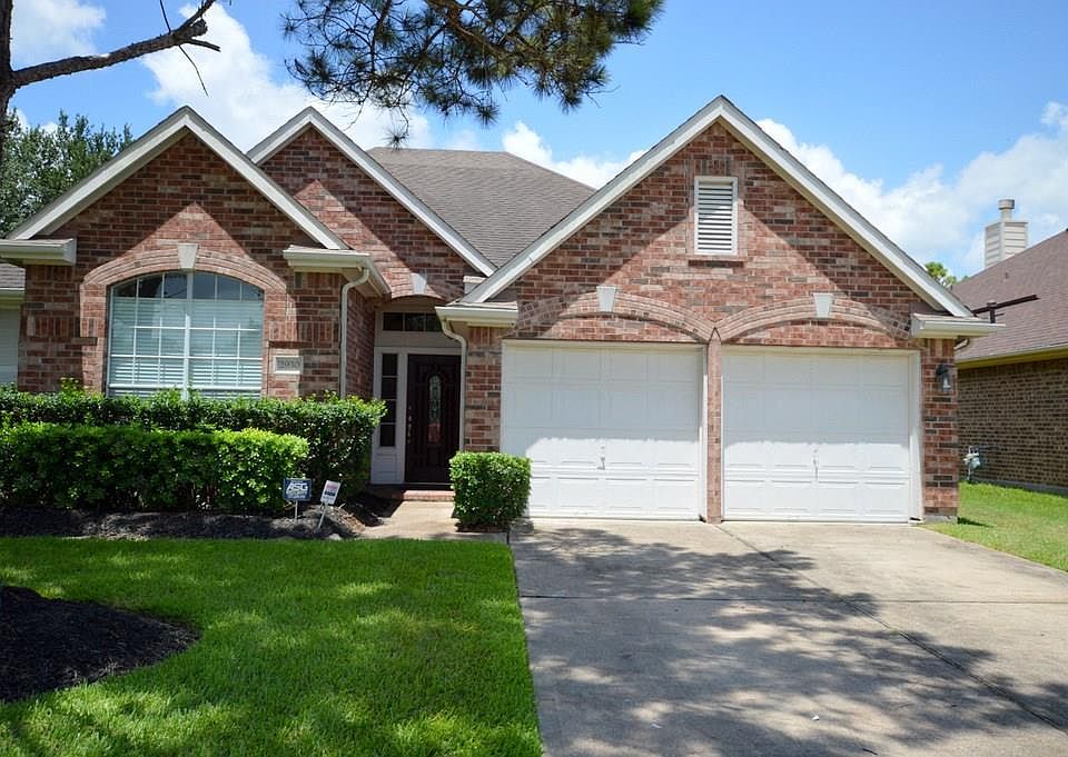 1st image of 2930 Shiloh Dr