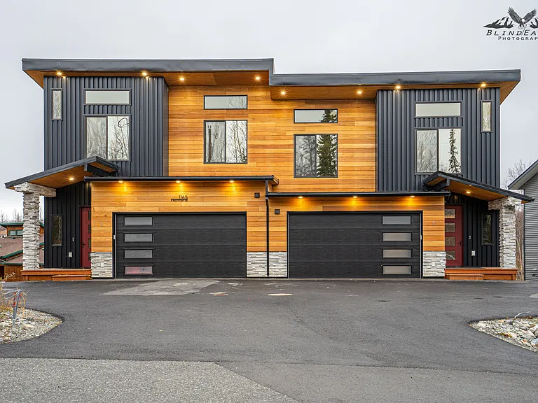 1165 E Westpoint Dr — Photo 2