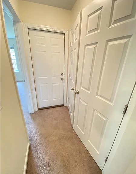30 Twin Oaks Pl — Photo 7