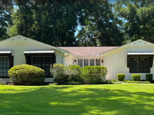 704 Olive Ave, Fairhope, AL 36532