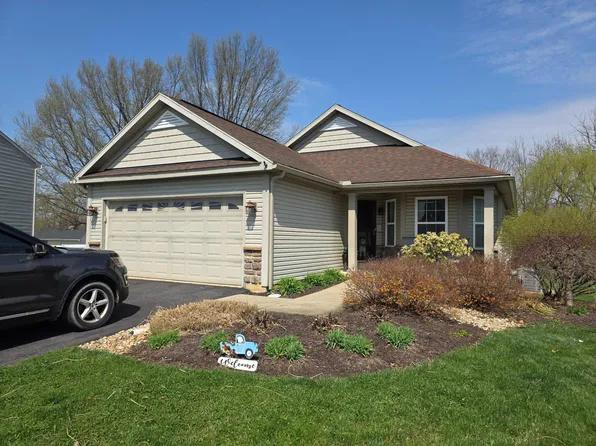 136 Nantucket Dr, Reading, PA 19605