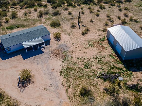 2nd image of 30207 E Slater Ln