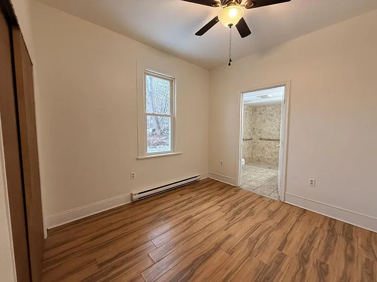 1422 Penn Ave #1 — Photo 15