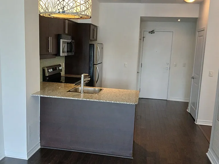 2885 Bayview Ave #626 — Photo 7