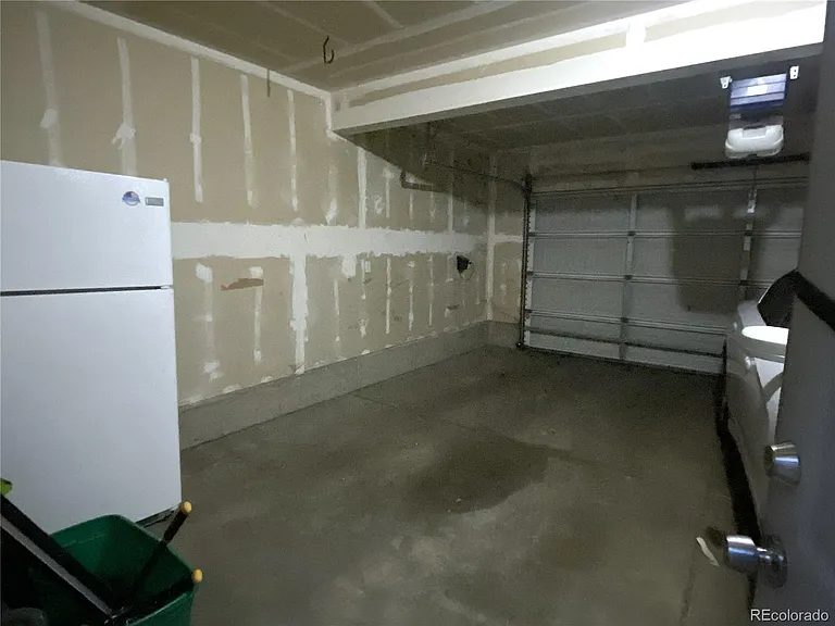 2119 Falkirk Dr #B — Photo 20
