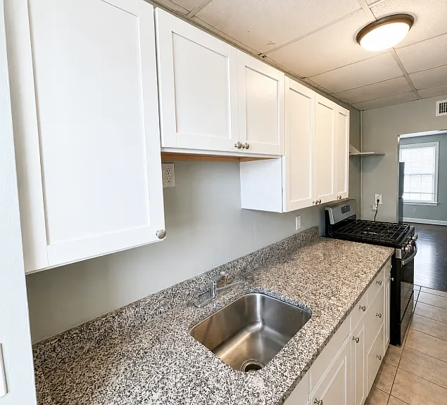 766 Plymouth Ave Fall River MA Spacious 3BR, 1BA w/ Large Master & Off Street Parking — Photo 3