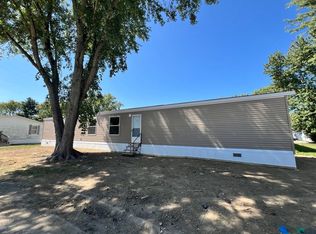 406 Wellston Ct, Indianapolis, IN 46234