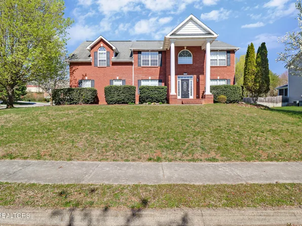 5000 Blazing Star Ln, Knoxville, TN 37918