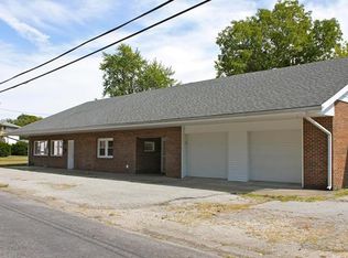 410 W Mulberry St, Jerseyville, IL 62052