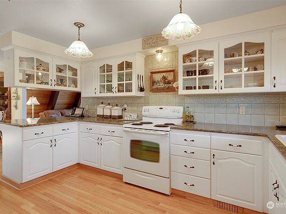 5th image of 38608 NE 124th Avenue