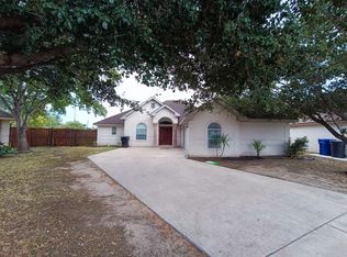 7906 N 28th Ln, McAllen, TX 78504