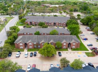 701D Balcones Dr #52, College Station, TX 77845