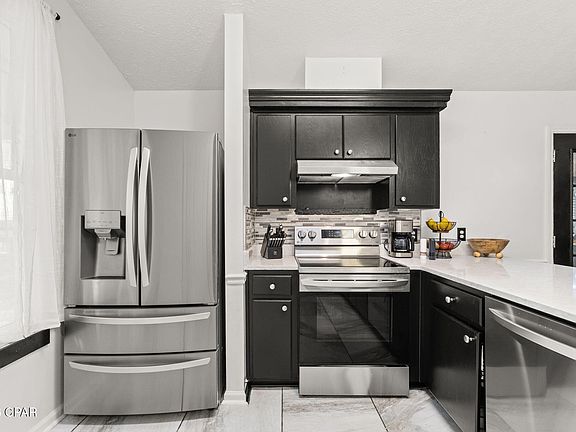 5th image of 17826 Front Beach Rd