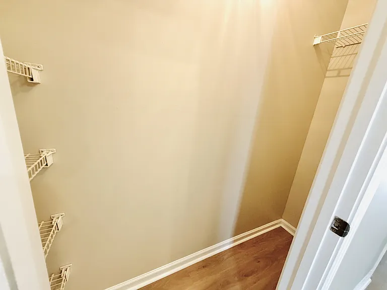 133 Heritage Village Ln — Photo 14