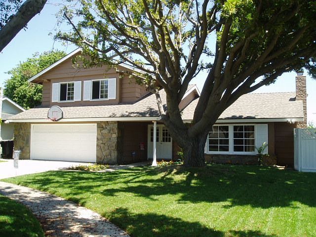 HUGE PRICE REDUCTION - $550,000 - 4 bed, 3 bath cul de sac pool home in Tustin