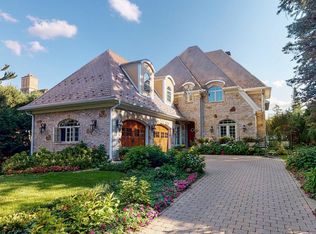 818 8th St, Rochester, MN 55902