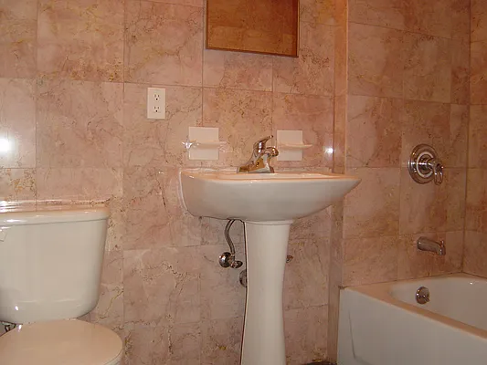 Rented by null | media 12