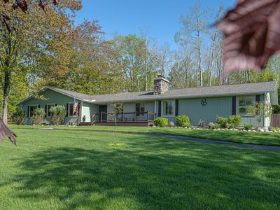 1498 Baywood Ct, Hubbard Lake, MI, 49747