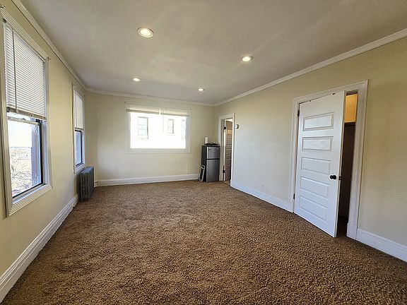 2nd image of 50 Wall St #3B