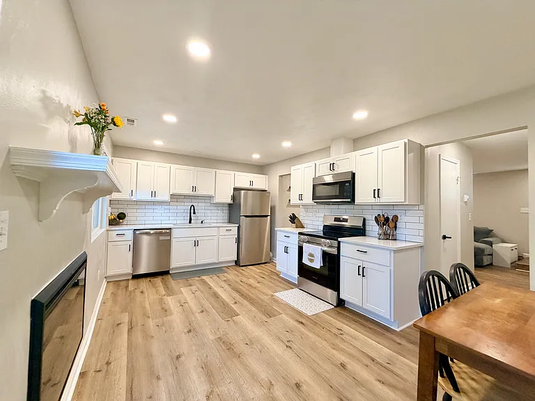326 Harrier St — Photo 13