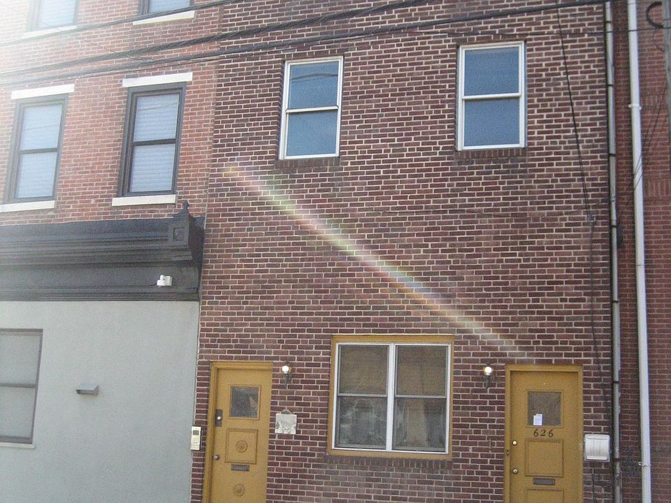 1st image of 626 S 8th St Floor 2