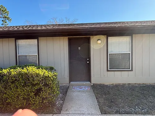 3008 Stanford Rd Photo 1
