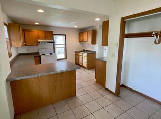 735 Hudson St, Eau Claire, WI 54703