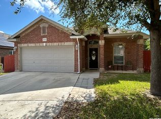 8102 Grissom Cir, San Antonio, TX 78251