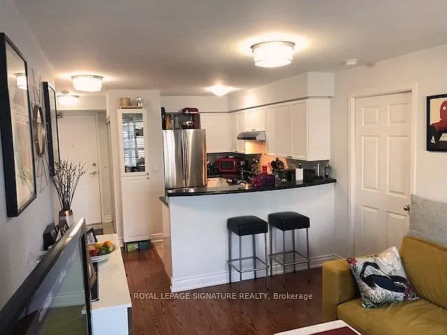 109 Front St E #1039 — Photo 7