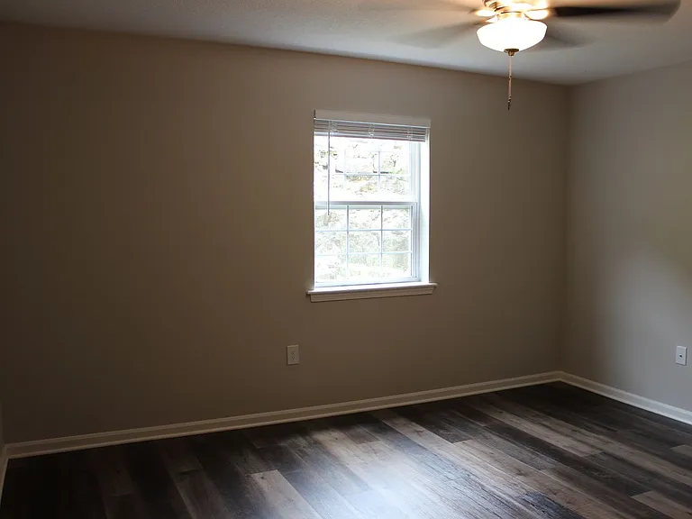 1312-1314 White Oak Ln — Photo 10
