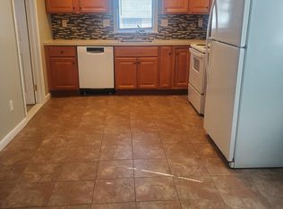 217 Broadway, Taunton, MA 02780