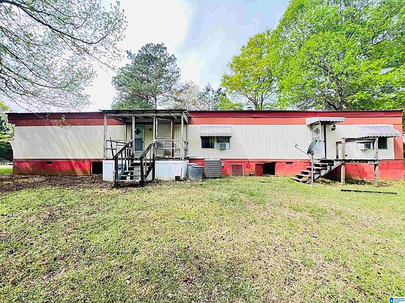 4th image of 809 Cedar Springs Rd