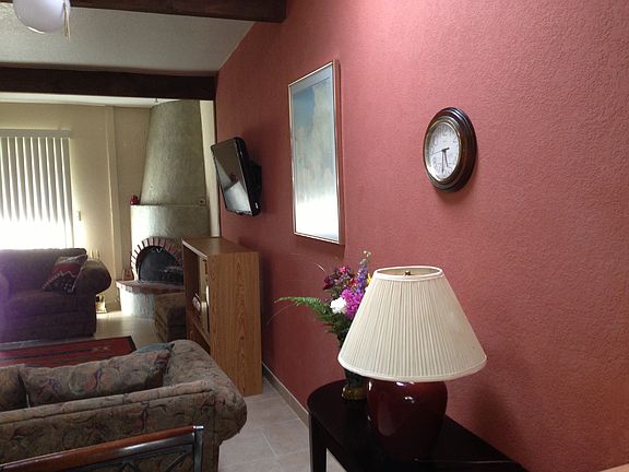 Red rock decor