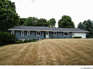 876 Marshall Rd, Rochester, NY 14624