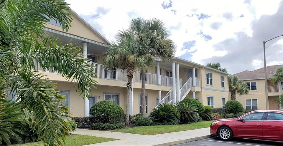 1st image of 3161 Sun Lake Ct APT B