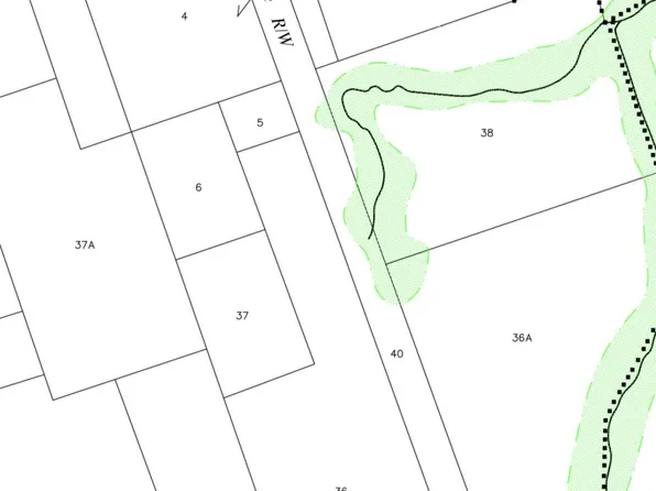 39 Cape, Hollis, ME 04042