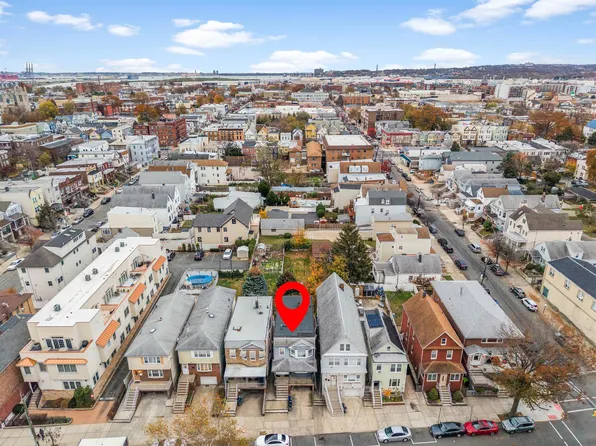 596 Avenue A image 12 of 18