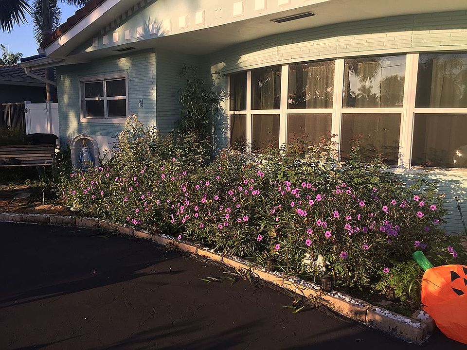 1st image of 5921 NE 14th Way