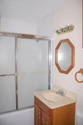 2nd image of 318 Victor Ave