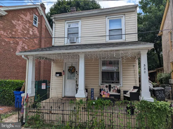 330 Jefferson Ave, Pottstown, PA 19464