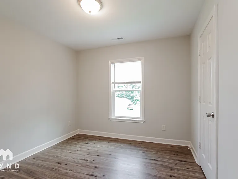 1020 Alston Hill Dr — Photo 13