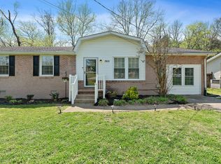 365 Janette Ave, Goodlettsville, TN 37072