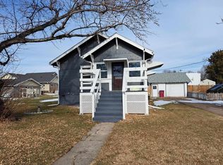 1010 3rd St, Sutherland, NE 69165