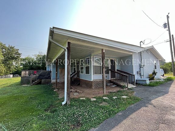 2nd image of 221A Hughes Ave NW